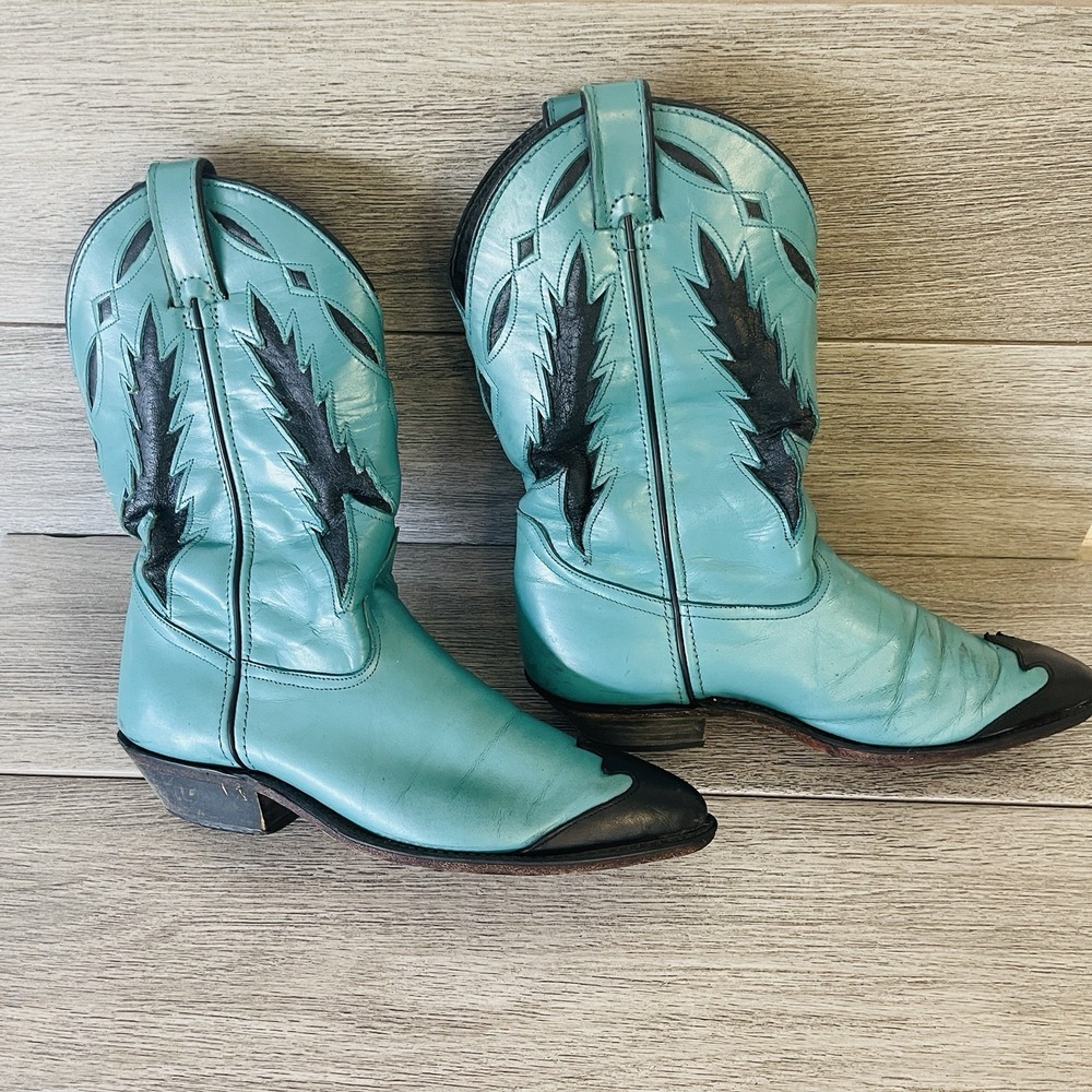 Vintage Code West Western Cowgirl Boots 6.5 Turquoise Black Flame 80s USA